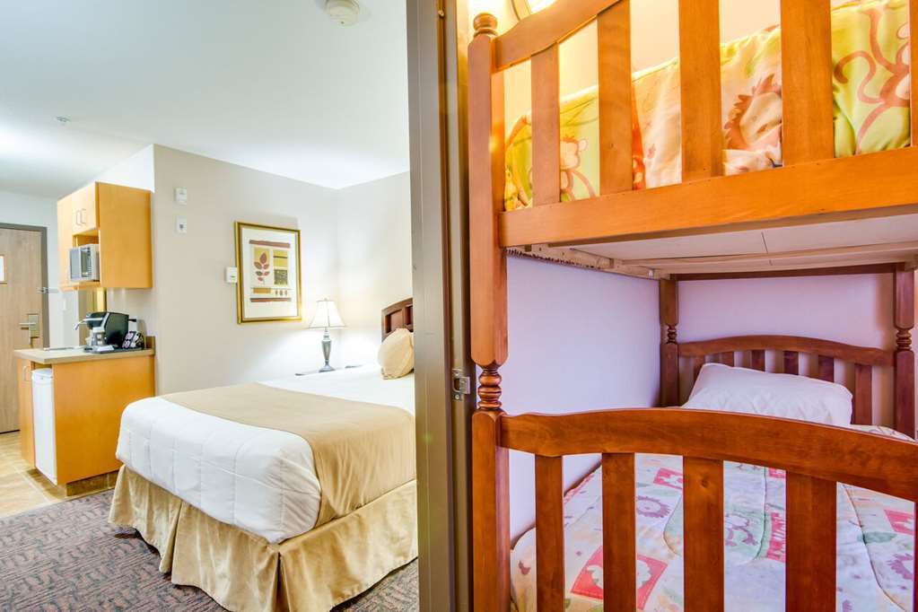 Peavine Inn & Suites High Prairie Ruang foto