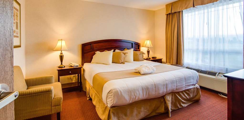 Peavine Inn & Suites High Prairie Ruang foto