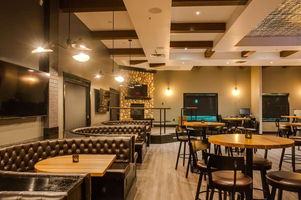 Peavine Inn & Suites High Prairie Restoran foto