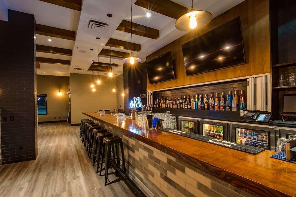 Peavine Inn & Suites High Prairie Restoran foto