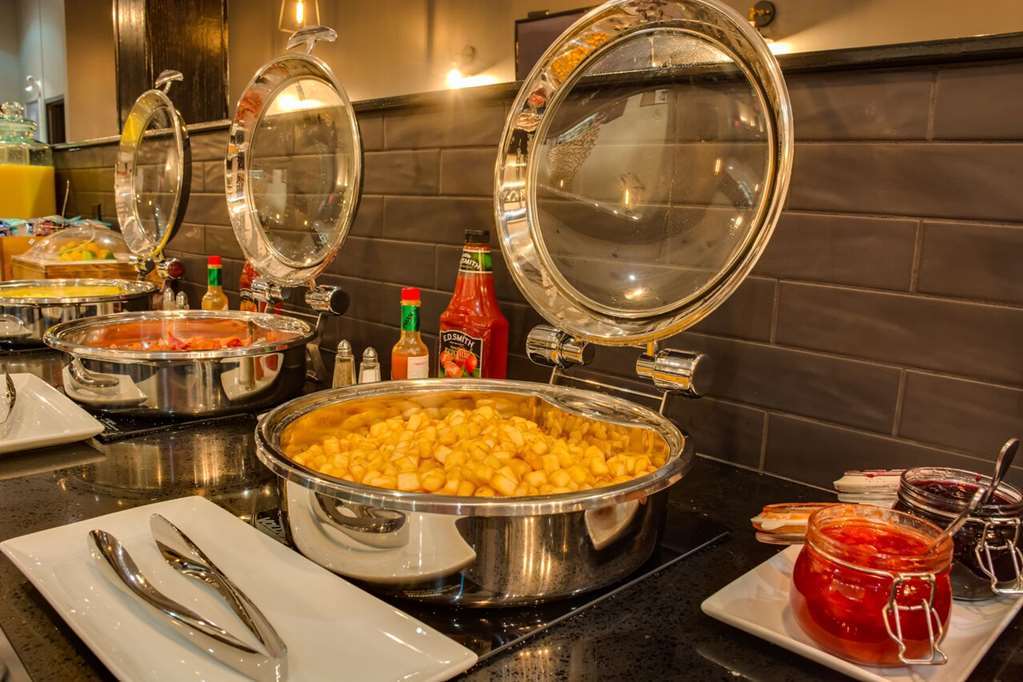 Peavine Inn & Suites High Prairie Restoran foto