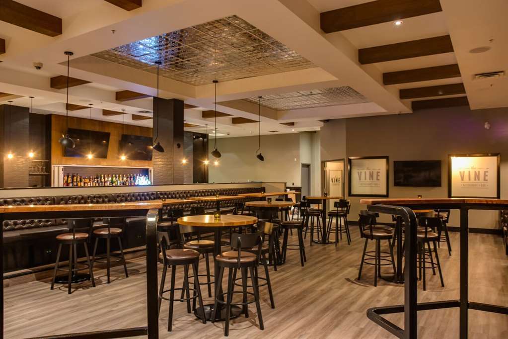 Peavine Inn & Suites High Prairie Restoran foto