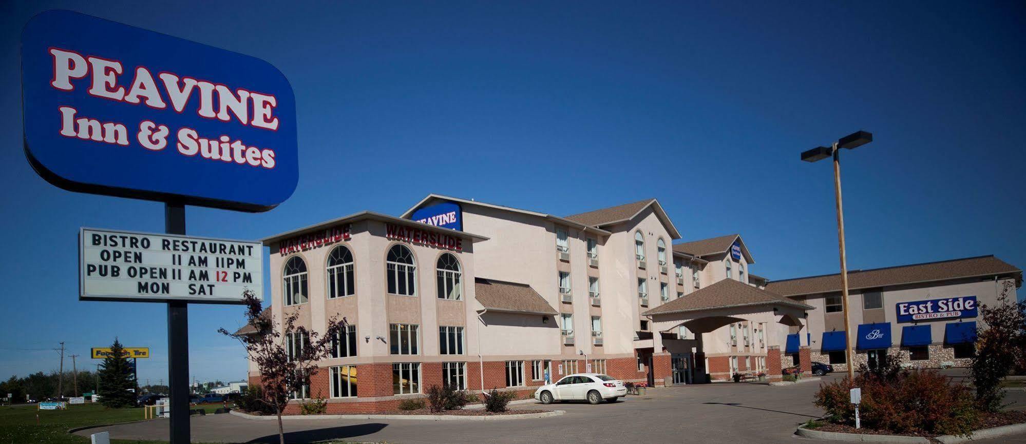 Peavine Inn & Suites High Prairie Bagian luar foto