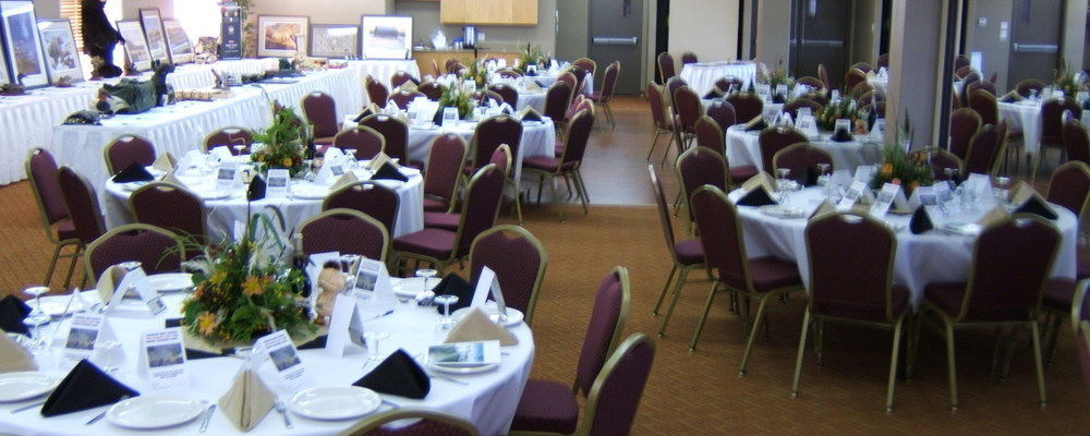 Peavine Inn & Suites High Prairie Bagian luar foto